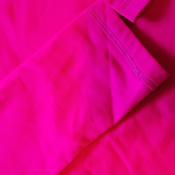 Layer 8 Performance Base Layer Medium - Picture 4 of 6